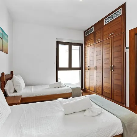 Home2book Luxury Playa Honda, Private Pool Вилла Плайя-Онда